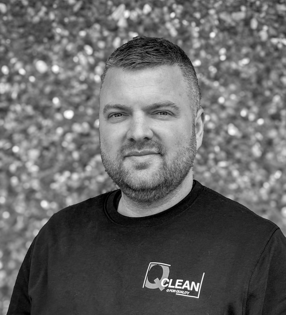 Q-clean - Sort-hvid (1)